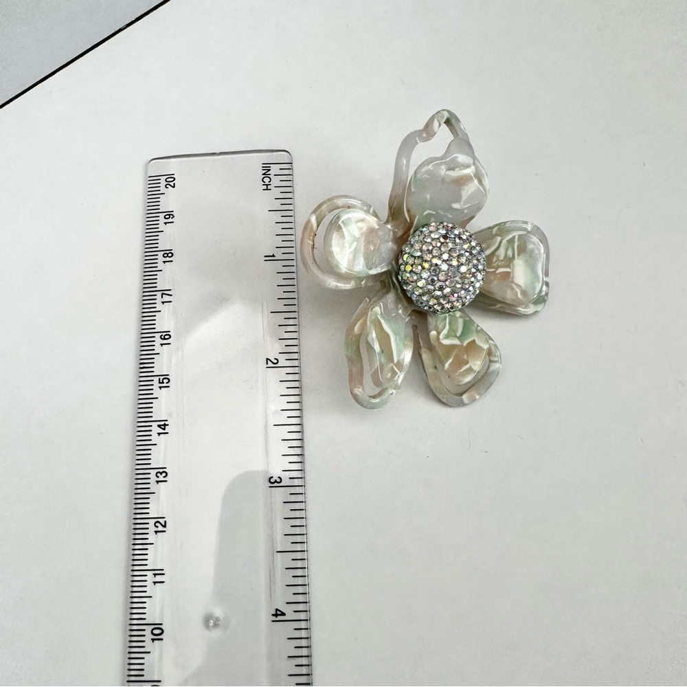 Lele Sadoughi Earrings - Picture 7 of 11